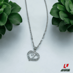 Collar corazón con inicial