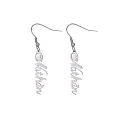 Aretes con nombre personalizado