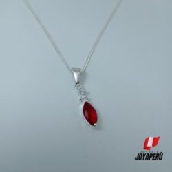 Collar almendra color rojo plata 950